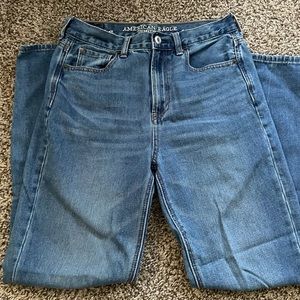 American Eagle Mom Jeans